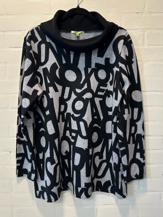 Trisha Tyler Sweaters - Trisha Tyler Alphabet Print Cowl Neck Sweater Knit XL Teacher Style Cozy Core